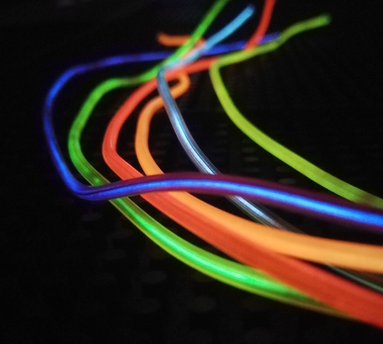 Exploring the endless possibilities of electroluminescent wire